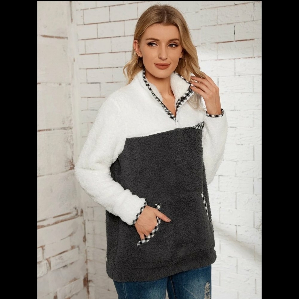 Fleece Button Up Pullover - Picture 5 of 5